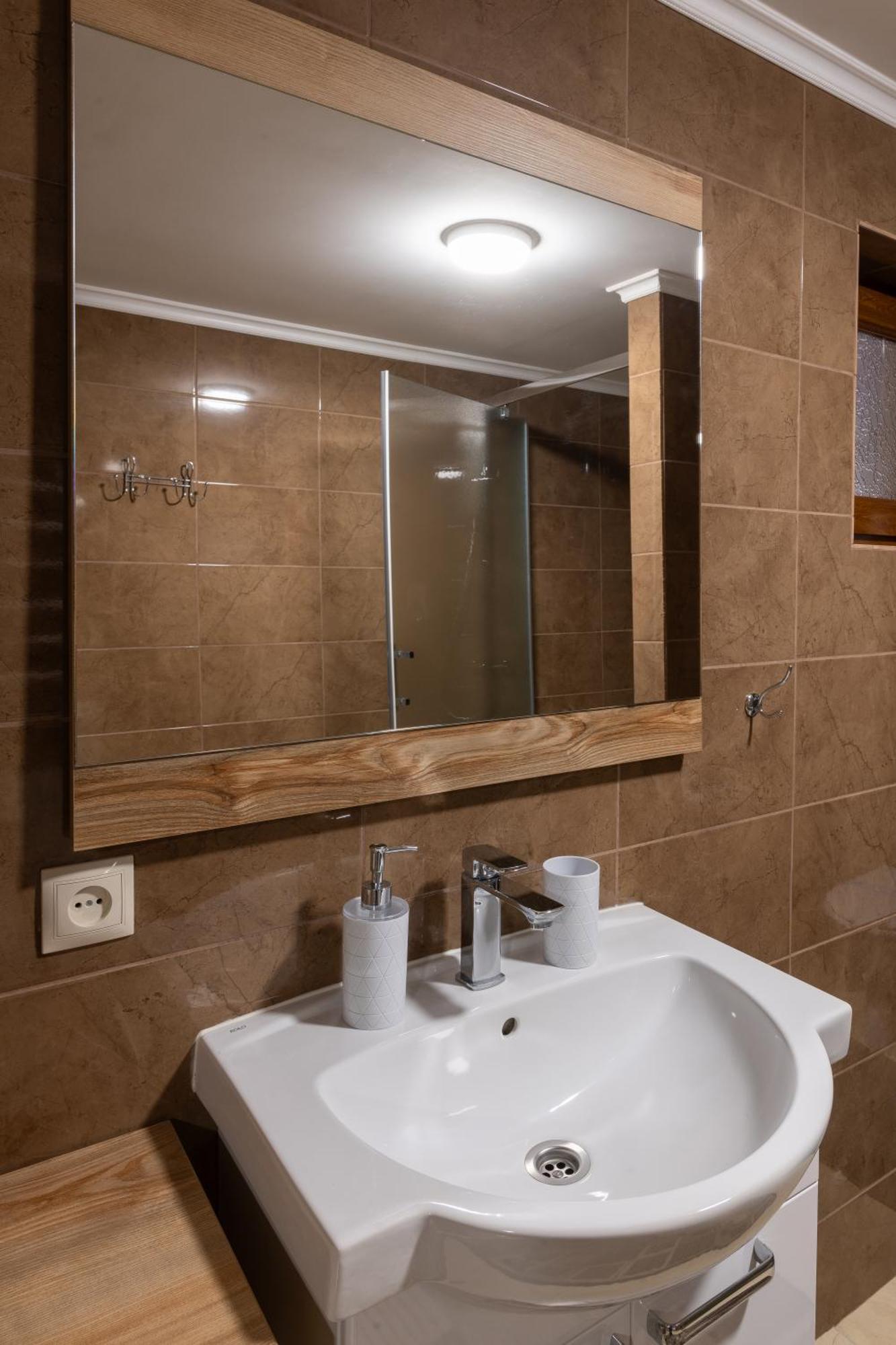 Шаян Гора Apartment Екстериор снимка