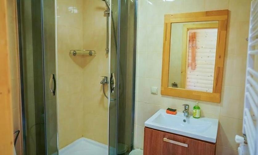 Шаян Гора Apartment Екстериор снимка